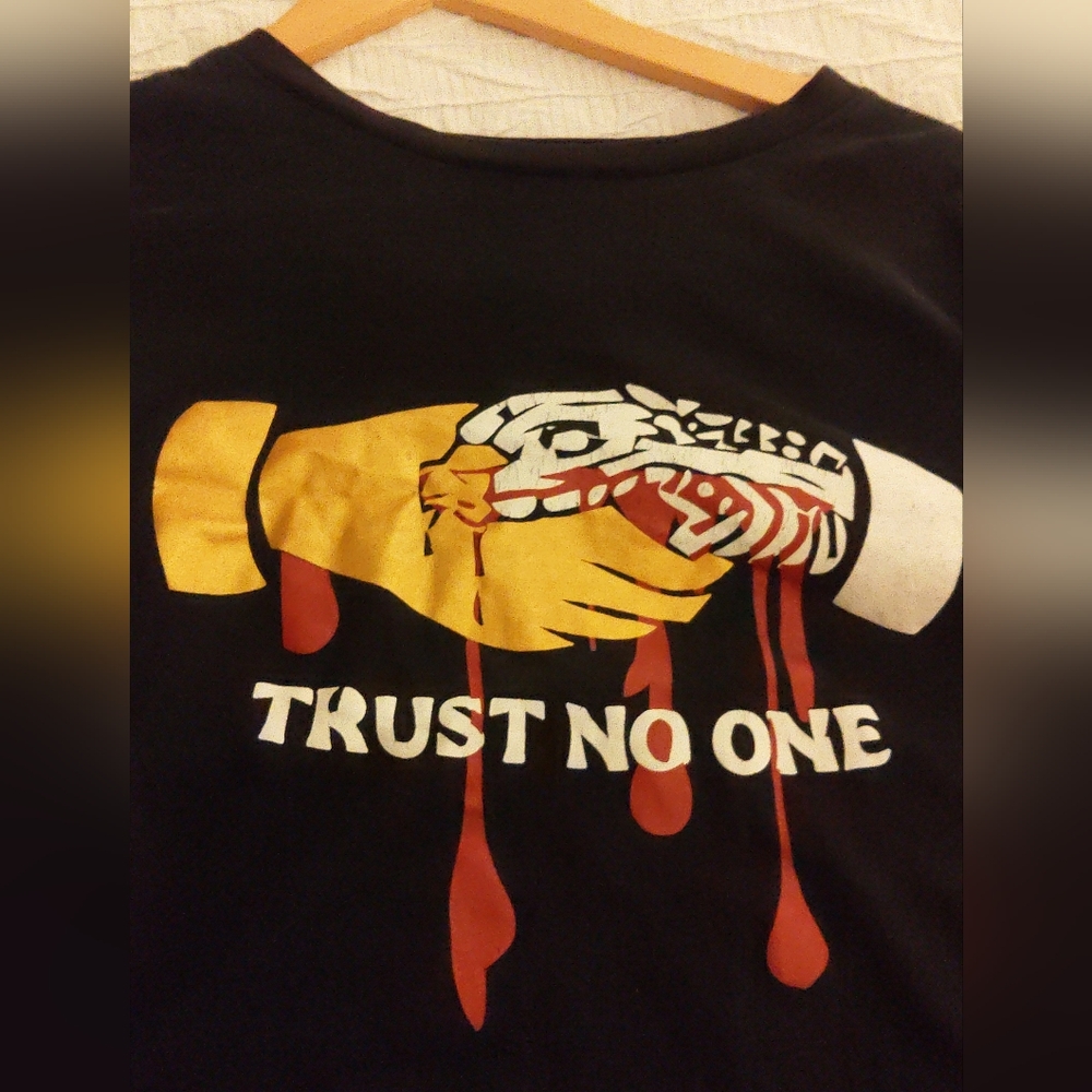 Black Graphic Tee with Trust No One Design